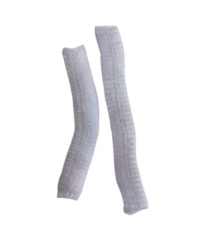 white-disposable-bouffant-cap